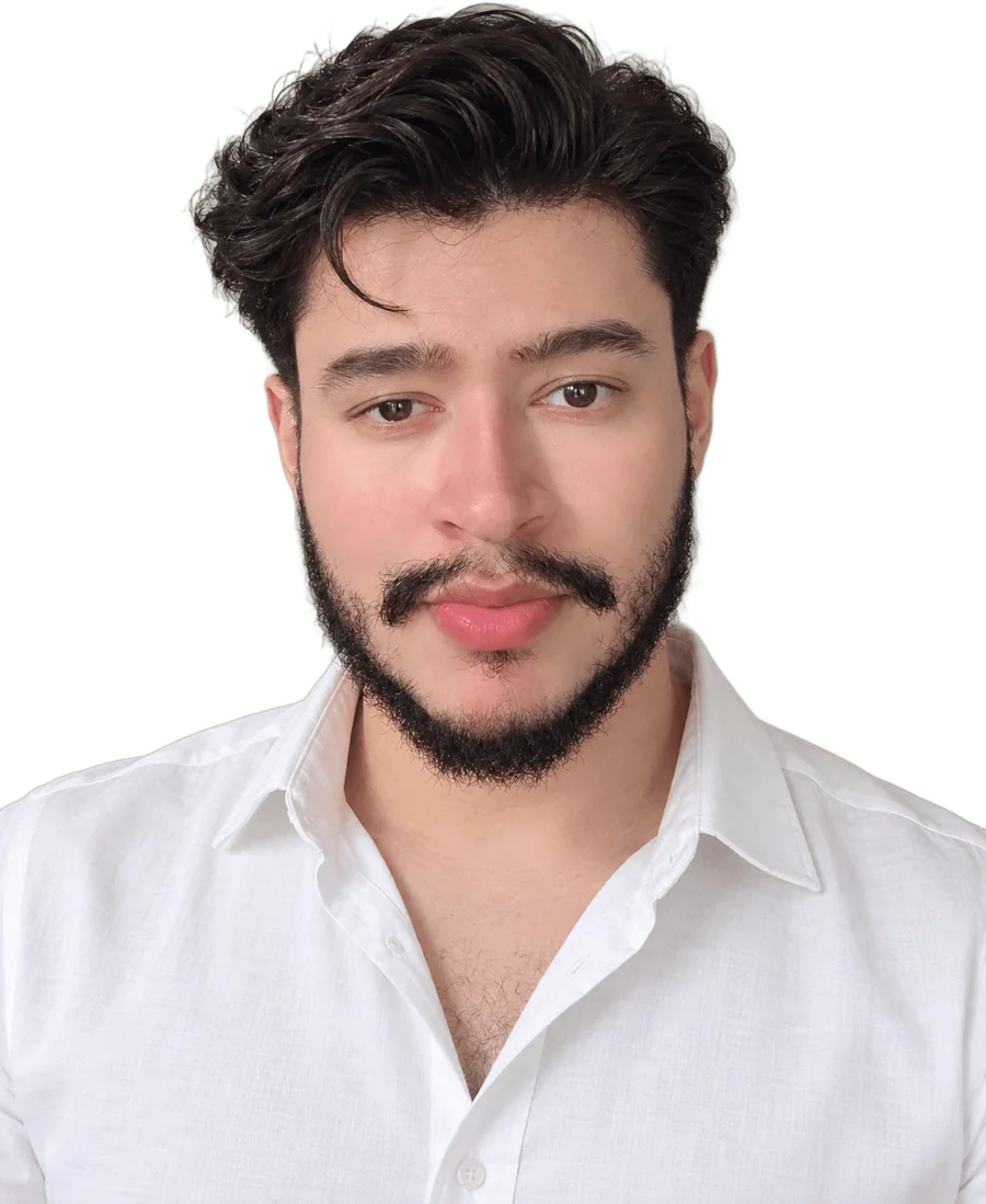 Retrato de Gerar Avila con camisa blanca